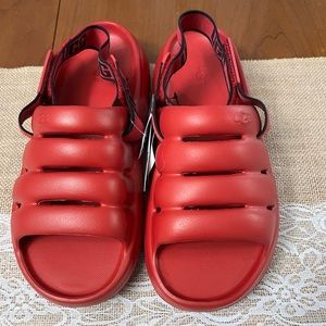 UGG men’s Sports Yeah